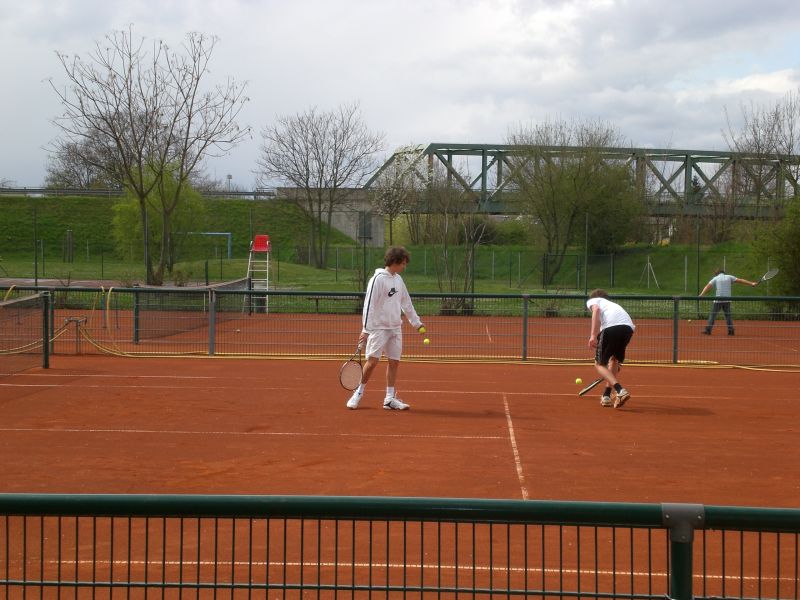 2010-04-15-blaettl-bild1