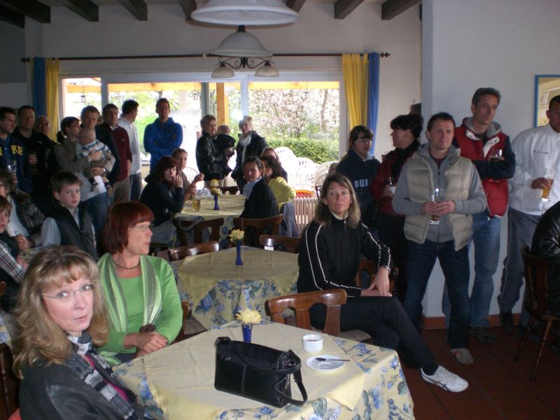 2010-04-15-blaettl-bild2